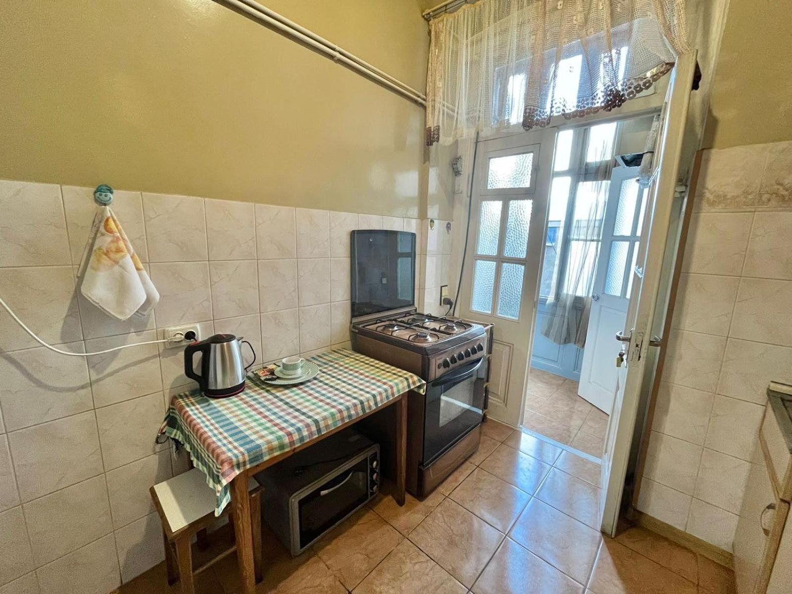 Apartment Down Town Group Tbilisi Exterior foto